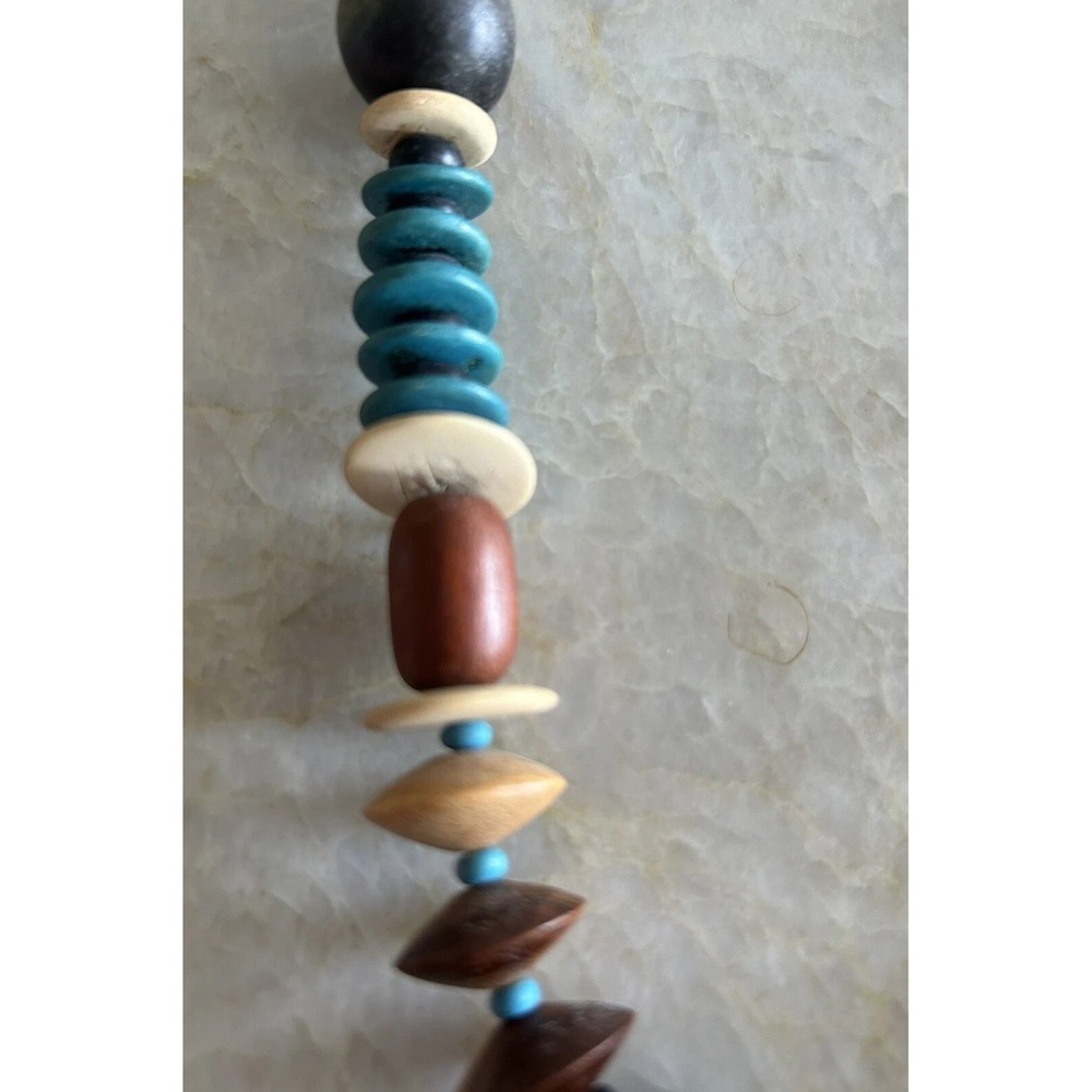 Vtg Chunky Necklaces One Mixed Metal 3 Strand And A Wood Piece Made Philippines - Picture 3 of 16